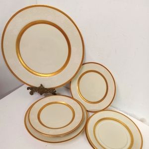 7 Pc. Mikasa Antique Dinnerware Lace Plates Settings Porcelian Japan Replacement